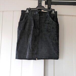 🌸 Vintage 90's ESPRIT Black Suede Midi Skirt (SIZE 10/11)